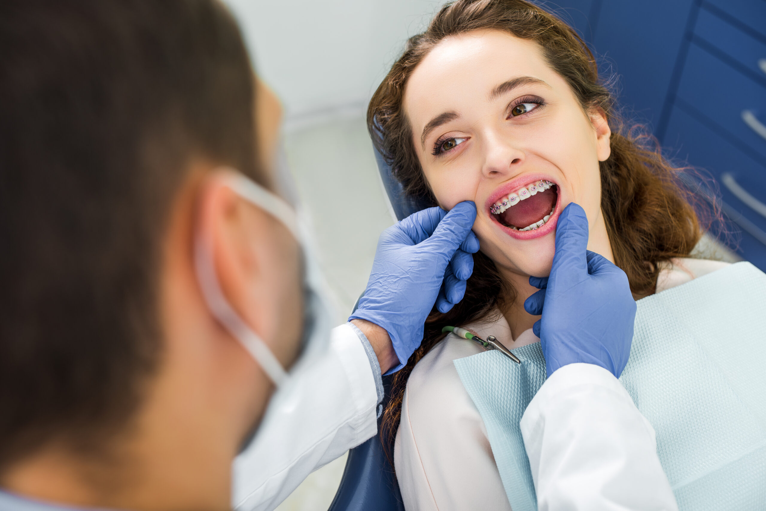 Orthodontic consultation adult wtih braces, Dr Tisseront, Weston, VA